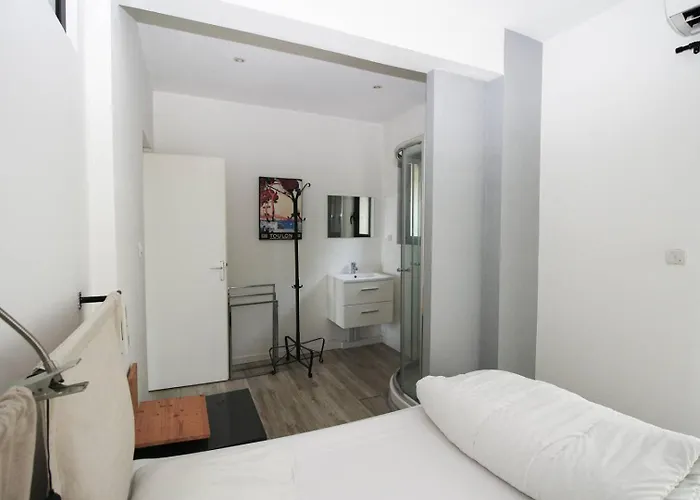 Vue Mer, Contemporain, Climatisation, Jardin, Terrasse, 2 Salles De Bains * Saint-Mandrier-sur-Mer